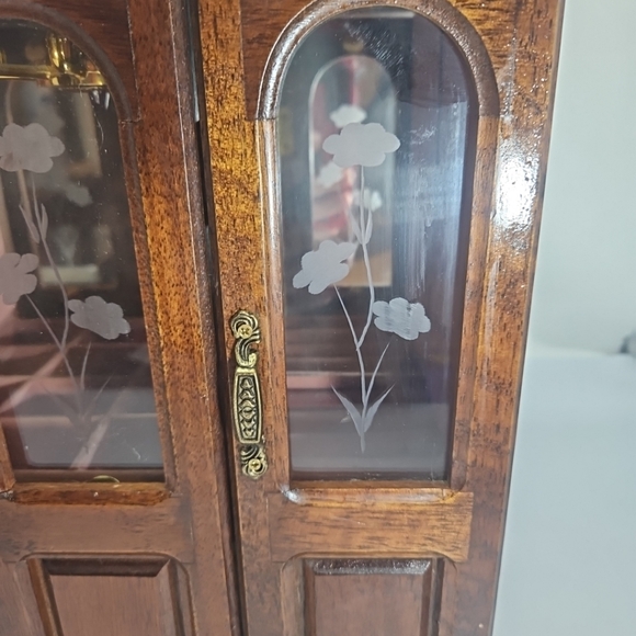 Vintage Jay Imports Music Jewelry Box Etched Glass Doors - Picture 2 of 16